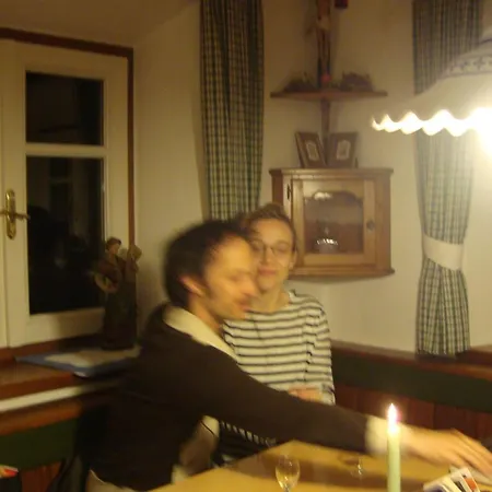 Erlachmuehle מונדסי